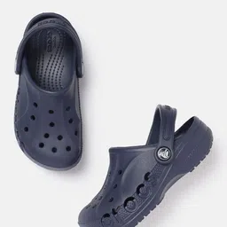 Crocs Kids Solid Clogs with Backstrap-11