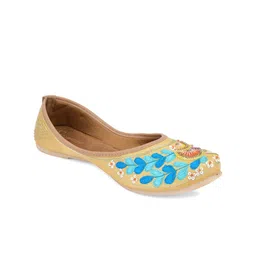 Sangria Women Embellished Mojaris-image-68