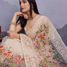 VAIRAGEE Floral Embroidered Net Saree-15