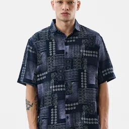 Snitch Abstract Printed Cuban Collar Casual Shirt-image-13