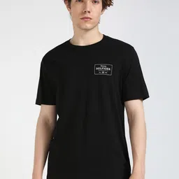 Tommy Hilfiger Men Solid Round Neck Cotton T-shirt-image-61