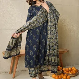 Indo Era Floral Printed V Neck Pure Cotton Kurta With Salwar & Dupatta-image-40