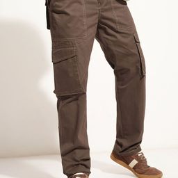 HIGHLANDER Men Straight Fit Cotton Cargos-image-57