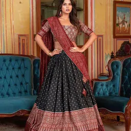 APNISHA Floral Printed Ready to Wear Lehenga & Unstitched Blouse With Dupatta-picture-17