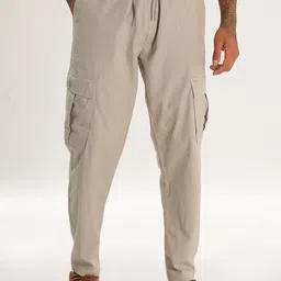 COLOR HUNT Men Relaxed Easy Wash Joggers Trousers-image-37
