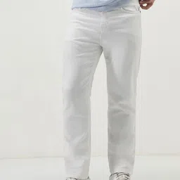 Urbano Fashion Men Straight Fit Mid-Rise Stretchable Jeans-picture-5