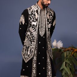 KALPRAAG Men Floral Embroidered Regular Sequinned Kurta with Trousers & With Dupatta image 2