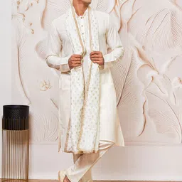 VASTRAMAY Mandarin Collar Straight Kurta With Trousers & Dupatta image 3