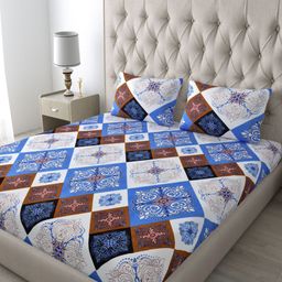 Aura Blue & White Floral Printed 250 TC King Bedsheet With 2 Pillow Covers-image-49