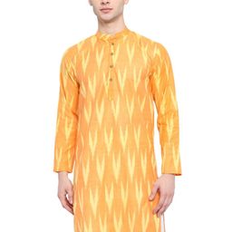 Vastraa Fusion Men Yellow Geometric Handloom Kurta-32