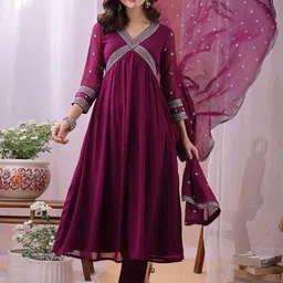 TextileNow Floral Yoke Design Empire Sequinned Georgette Kurta With Trousers & Dupatta-11