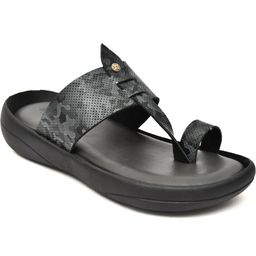 Bizazo Men Brown Flip Flops-image-87
