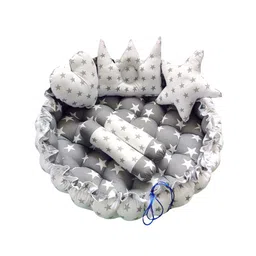 LOREM Infants Grey & White Printed Circular Tub Bed with 5 Pillow Set-15