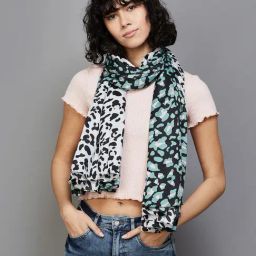 Ginger by Lifestyle White & Black Printed Stole-image-35