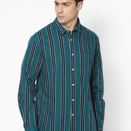 Celio Men Green Regular Fit Striped Cotton Casual Shirt-image-97