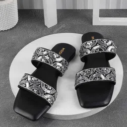 Mochi Women Printed Open Toe Flats-20