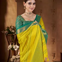 Pandadi Saree Woven Design Zari Saree image 3