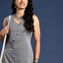 Taavi Women Woven Legacy Pure Cotton Kurta With Trousers-26