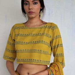 Chidiyaa Mustard Handprinted Cotton God Crop Top-image-4