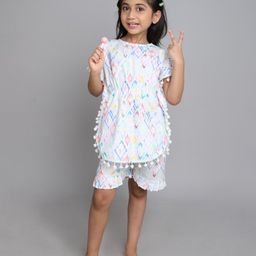 Little Clothing Cotton Woven Bat Wing Half Sleeves Geometric Printed & Pompom Lace Detailed Kaftan Top & Coordinating Shorts Set - Multi Colour-image-95