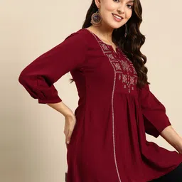 Sangria Floral Embroidered Longline Top-picture-28