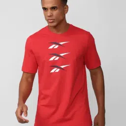 Reebok Red Cotton Slim Fit Printed T-Shirt-picture-4