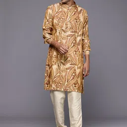 Patrah Floral Printed Jacquard Kurta-picture-45