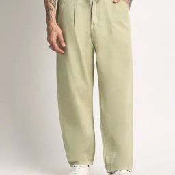 The Bear House Green Cotton Straight Fit Jeans-image-72