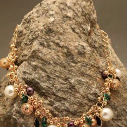 SOHI Gold Pearls Necklace-12