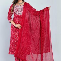 Amayra Women Maroon Viscose Rayon Kurta Sets-image-4