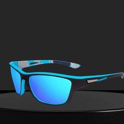 Mast & Harbour Unisex Wayfarer Sunglasses with Polarised and UV Protected Lens image 5