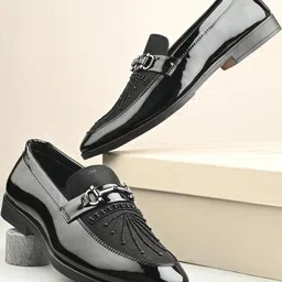 DODA Men Textured Embellished Detail Patent Leather Loafers-image-95