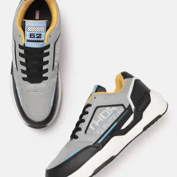 MARVEL STREET Men Colourblocked Sneakers-picture-13
