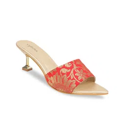 VALIOSAA Women Red Woven Design Sandals-8