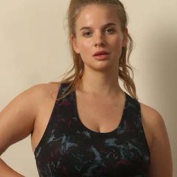 Soie Black Abstract Sports Bra-image-20