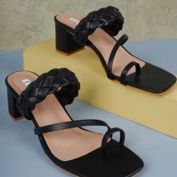 Elle Women's Black Toe Ring Sandals-picture-25