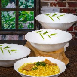 Cello White & Green Opalware Snack Bowl (0.42 L) - Set of 4 image 1