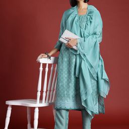 all about you Printed Kurta with Trousers & Dupatta image 5