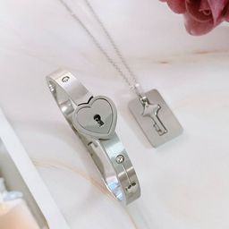 DIVASTRISilver-Plated Lock and KeyPendant With Bracelet-image-8