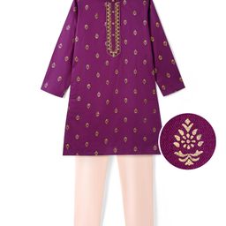 EARTHY TOUCH Cotton Woven Full Sleeves Ajrakh Printed Kurta Pyjama Set - Purple-image-16
