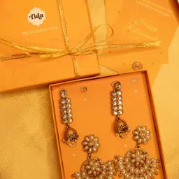 Fida Chaand Sitara Jewellery Gift Box-picture-48