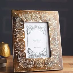 Aapno Rajasthan Brown Wooden Table Top Photoframe-24