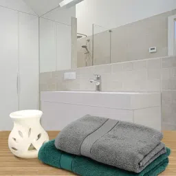 Creeva Dark Green & Grey 525 GSM Cotton Bath Towel Set of 2-image-50