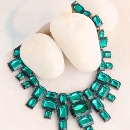 SOHI Green Designer Stone Necklace-11