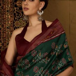 Saree Mall Green Silk Self Saree with Blouse Piece-image-92