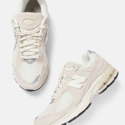 New Balance Men Woven Design 2002 Sneakers-image-44