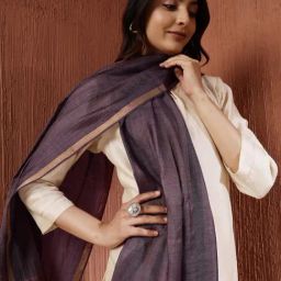 Fabindia Mauve Silk Blend Woven Stole-image-46