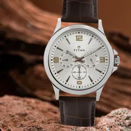 Titan Men Silver-Toned Dial Watch 1698SL01-40