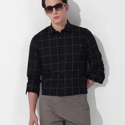 The Indian Garage Co Slim Fit Checked Cutaway Collar Casual Shirt-picture-29