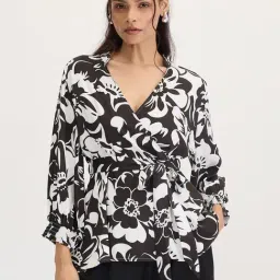 FEMMELLA Black Regular Fit Floral Top-picture-2